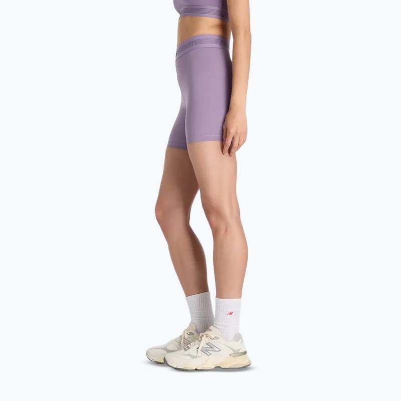 Дамски шорти New Balance AC Fitted 5“ candied violet 4