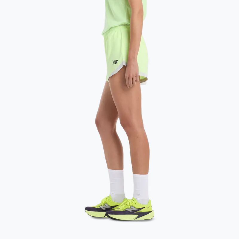 Дамски шорти за бягане New Balance Run Essentials 3“ afterglow 4