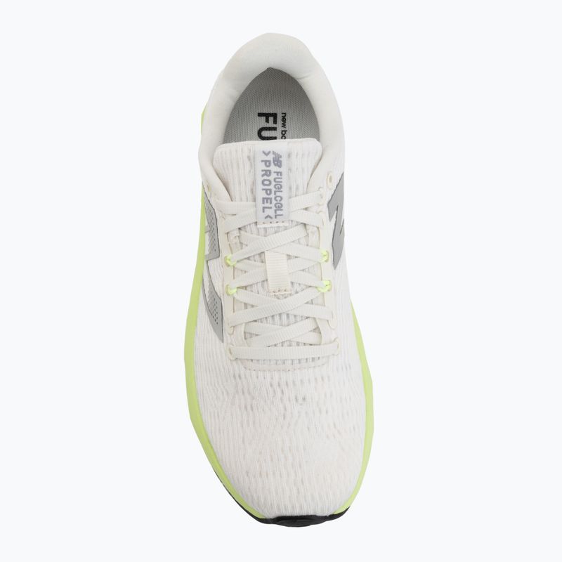 Дамски обувки за бягане  New Balance FuelCell Propel V5 sea salt/afterglow 5