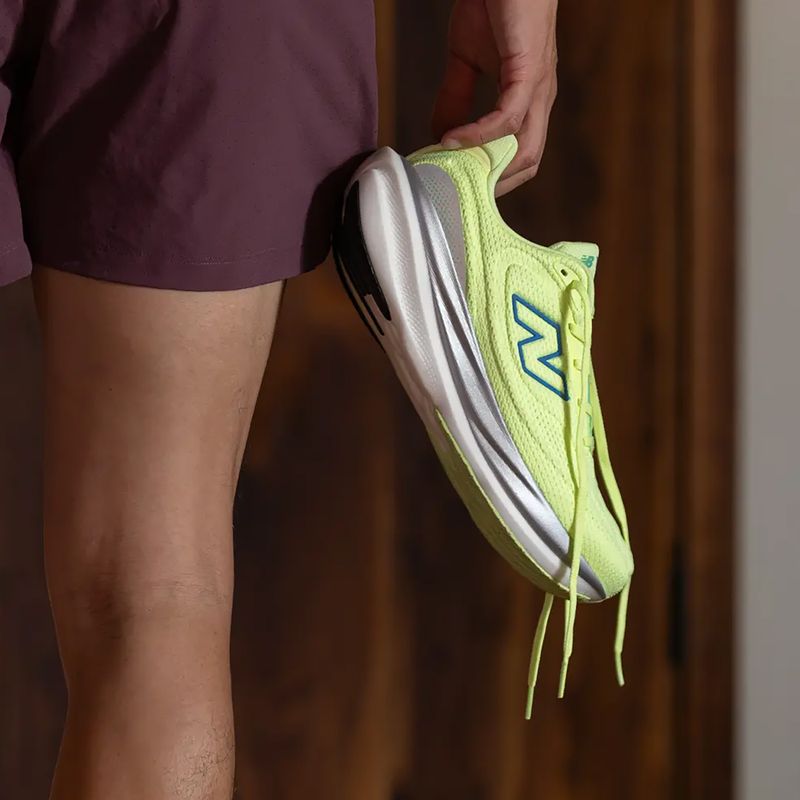 Мъжки обувки за бягане  New Balance 1080's V15 afterglow/blue bird/silver metallic 8