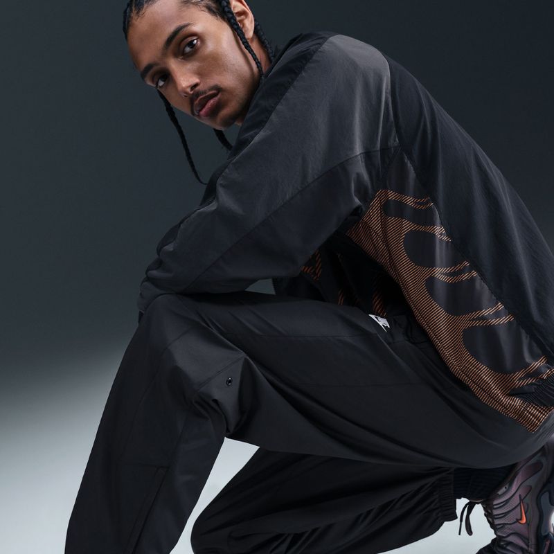 Мъжки панталони Nike Windrunner Lined black/white 9