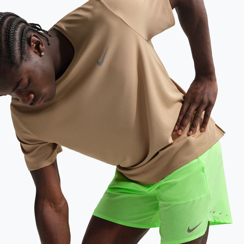 Мъжки шорти за бягане Nike Stride Dri-Fit Brief-Lined 7" lime blast 5