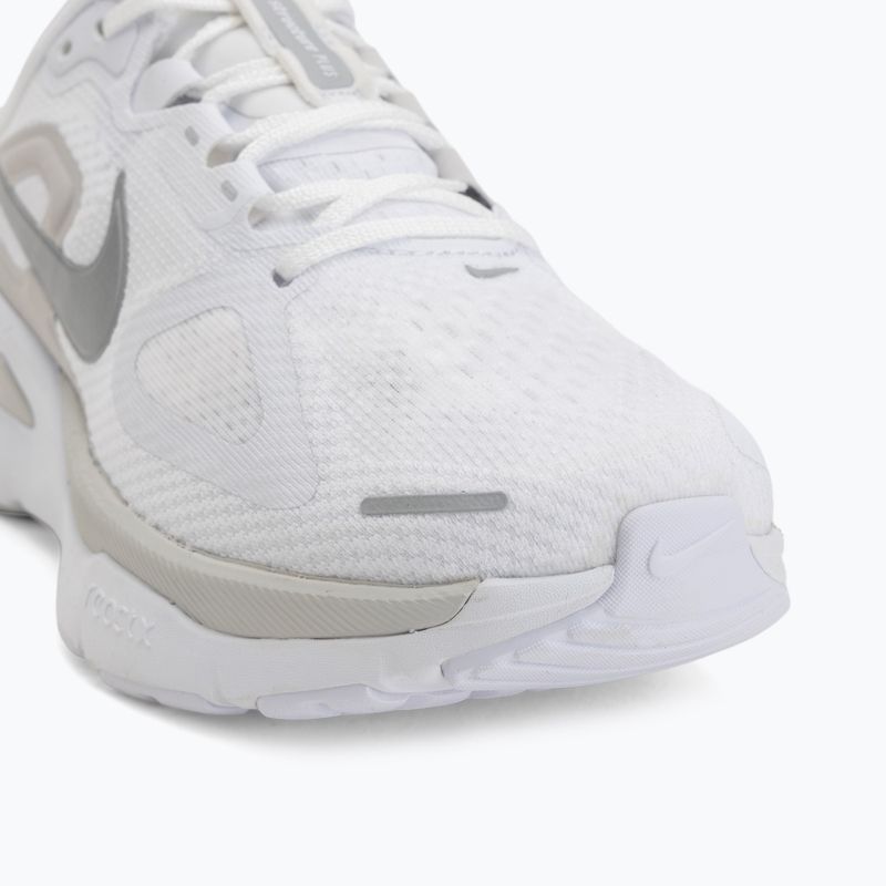 Дамски обувки за бягане Nike Structure Plus white/photon dust/metallic silver 7