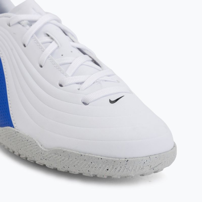 Детски футболни обувки Nike Tiempo Maestro Club Jr IC white/racer blue/pink blast/black 7