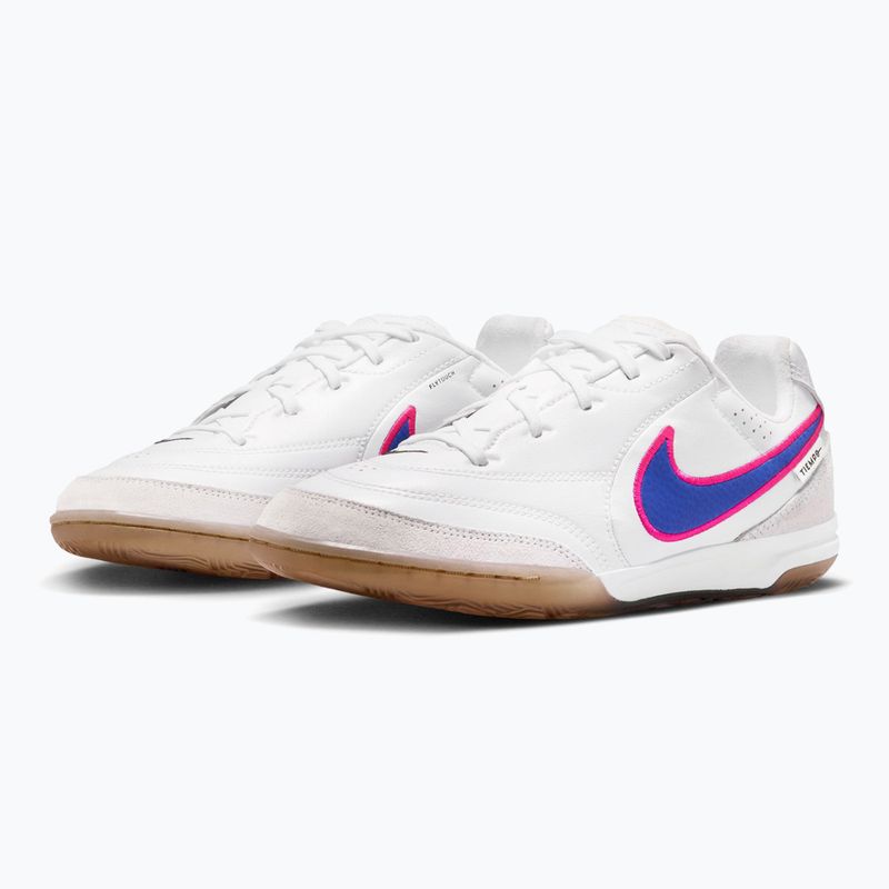 Детски футболни обувки Nike Tiempo Streetgato Jr white/pink blast/racer blue 3