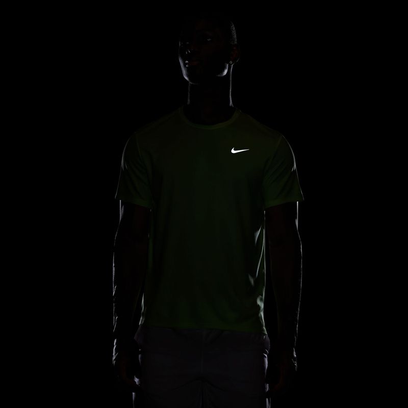 Мъжка тениска за бягане Nike Miler Dri-Fit UV lime blast 7