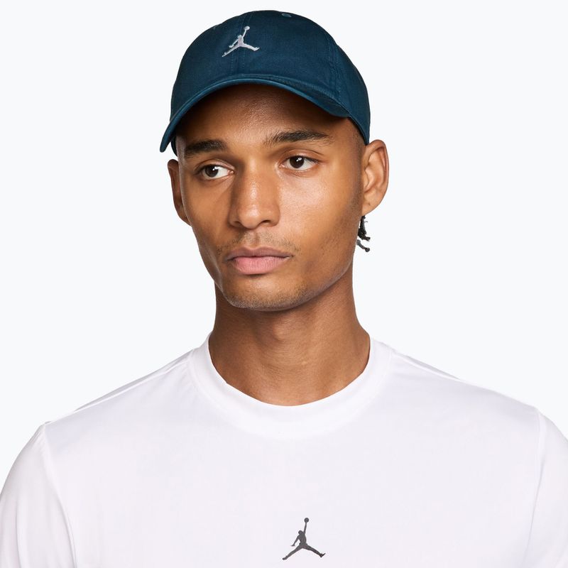 Шапка с козирка Jordan Club Unstructured Curved-Bill squadron blue/sail 5