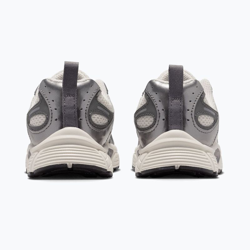 Детски обувки Nike V5 RNR phantom/pencil point/black 4
