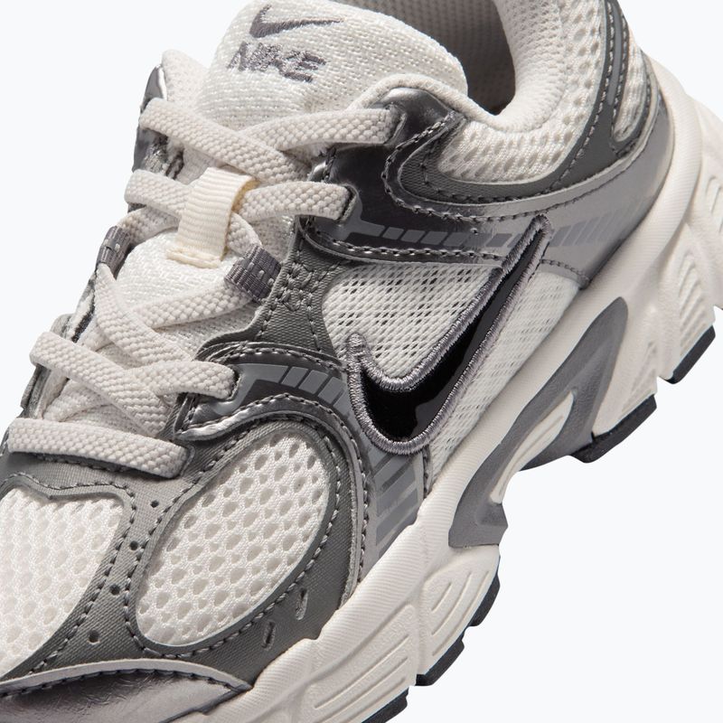 Детски обувки Nike V5 RNR phantom/pencil point/black 7
