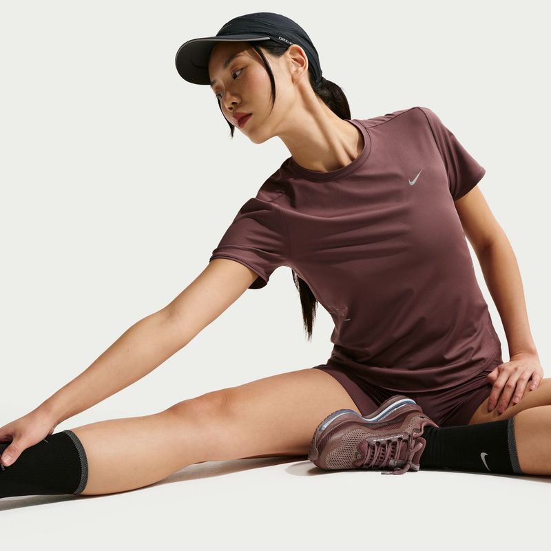 Дамска тениска за бягане Nike Swift Dri-Fit tattoo 5