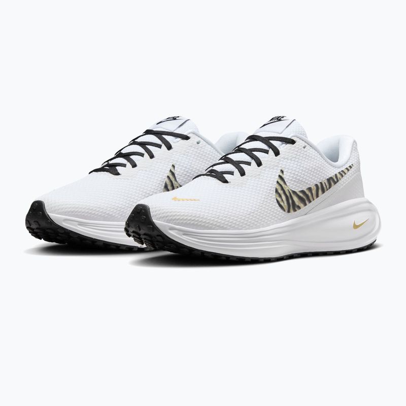 Дамски обувки за бягане Nike Revolution 8 white/metallic gold/black 3