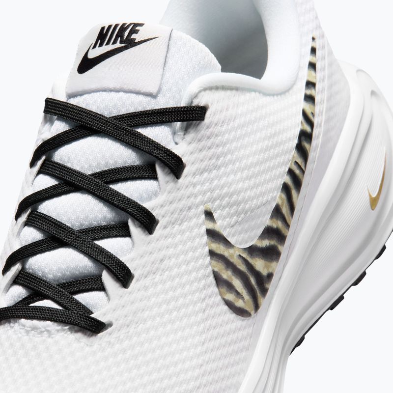 Дамски обувки за бягане Nike Revolution 8 white/metallic gold/black 7