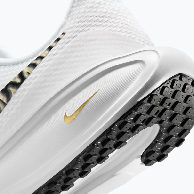 Дамски обувки за бягане Nike Revolution 8 white/metallic gold/black 8