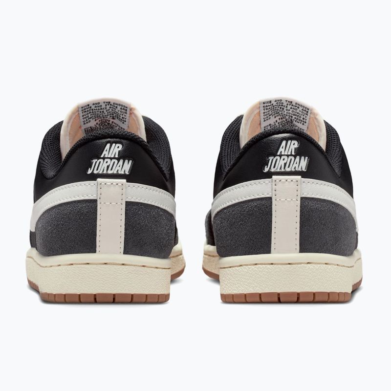 Дамски обувки Nike Air Jordan Skyline Low black/sail/gum med brown/summit white 4
