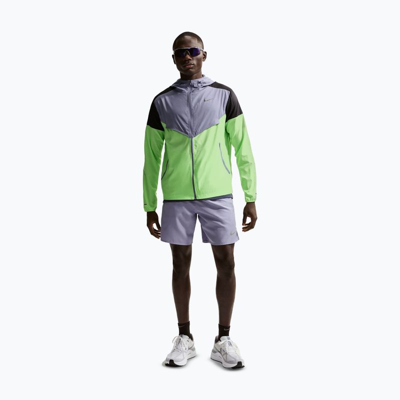 Мъжко яке за бягане Nike Impossibly Light Windrunner iron purple/black/lime blast 2