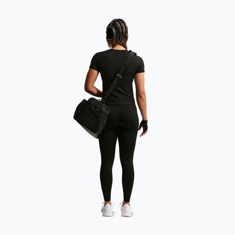 Дамска тренировъчна тениска Nike Pro Seamless Dri-Fit black 3
