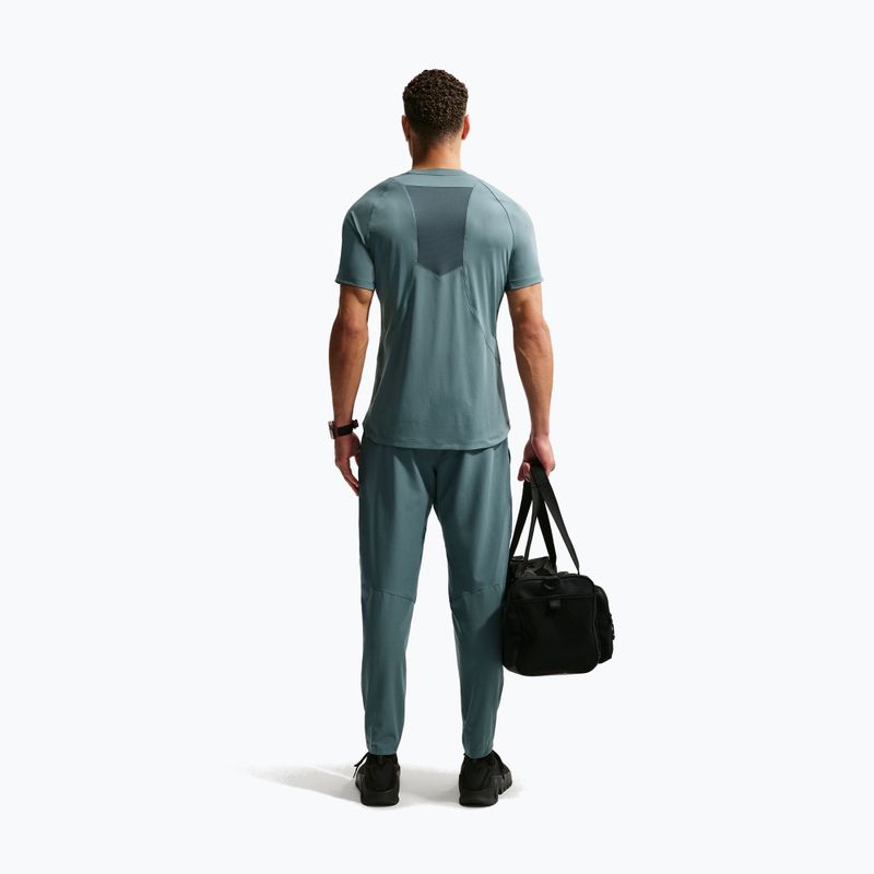 Мъжка тренировъчна тениска Nike Pro Training Dri-Fit mineral slate/faded spruce/green strike 3
