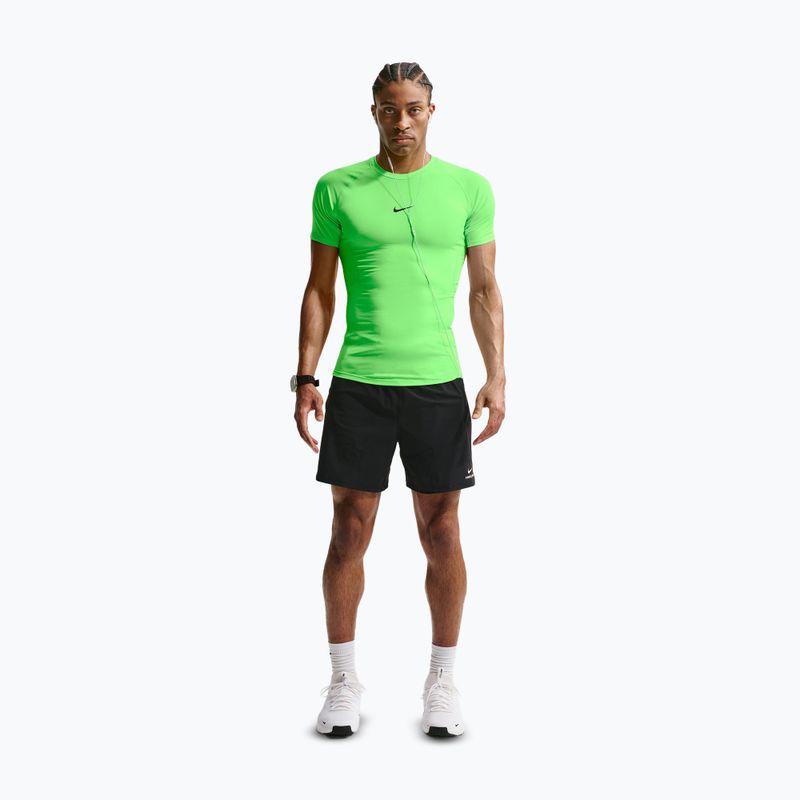 Мъжка тренировъчна тениска Nike Pro Dri-Fit Tight Fitness green strike/black 2