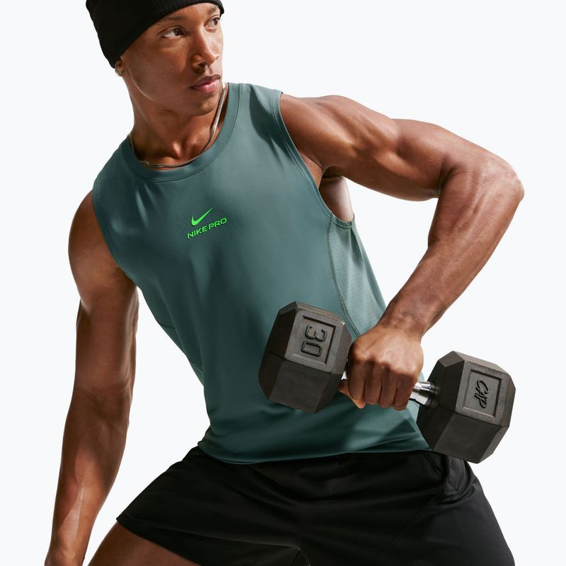 Мъжка тренировъчна тениска Nike Pro Training Dri-Fit mineral slate/green strike 6