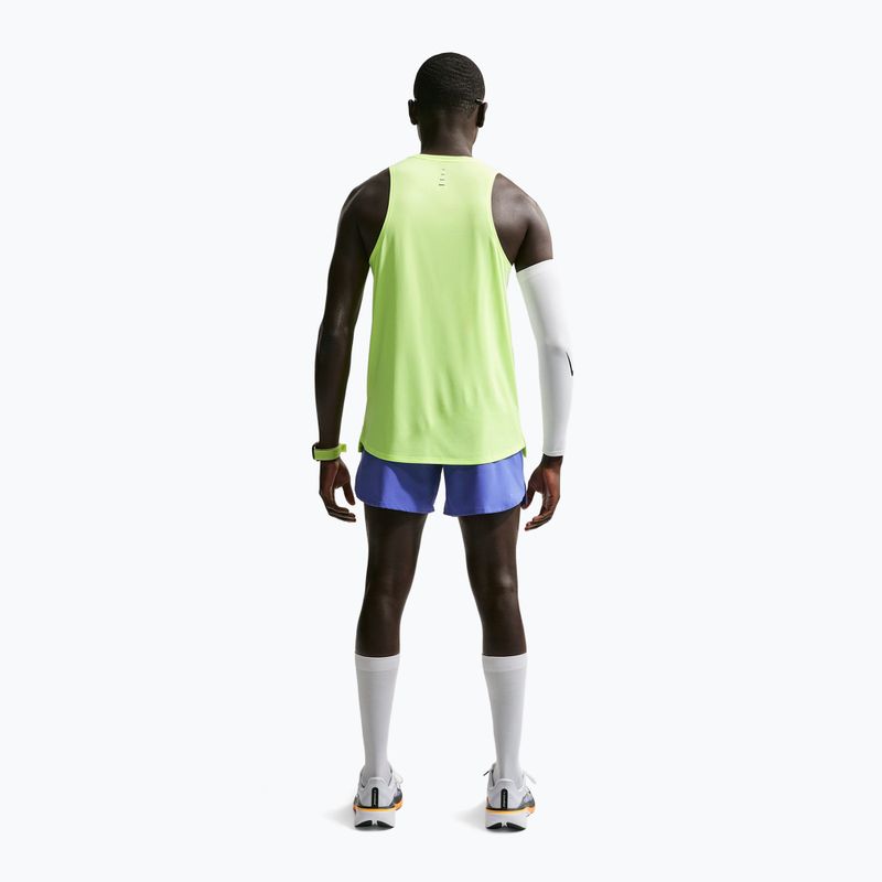 Мъжки къси панталони Nike Stride Dri-Fit с подплата 5" lapis 3