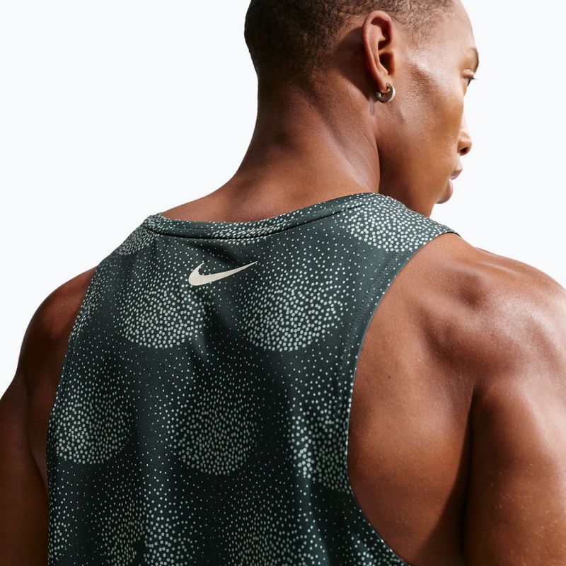 Мъжка тениска за бягане Nike Stride Dri-Fit ADV black spruce 5