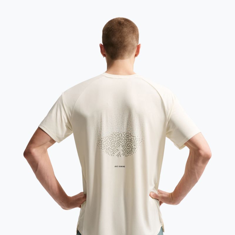Мъжка тениска за бягане Nike Stride Dri-Fit ADV coconut milk 5