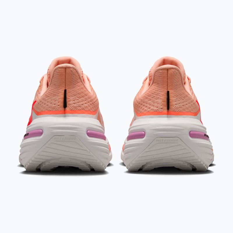 Дамски обувки за бягане Nike Winflo 12 arctic orange/summit white/flash crimson 4