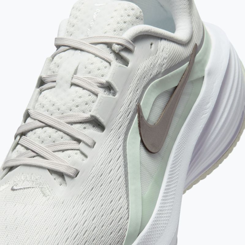 Дамски обувки за бягане Nike Downshifter 14 off white/barely green/metallic silver 3