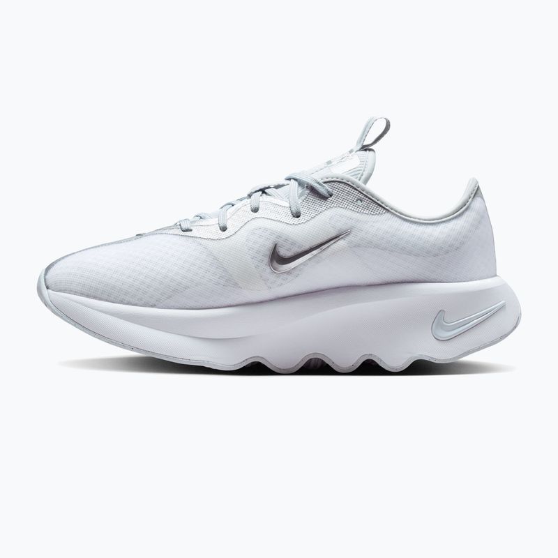 Дамски обувки Nike Motiva 2 white/pure platinum/metallic silver 2