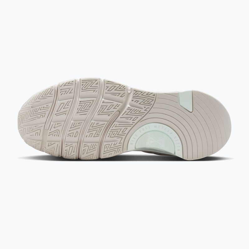 Дамски обувки за тренировка Nike Free Metcon 7 SE sail/light orewood brown/barely green 3