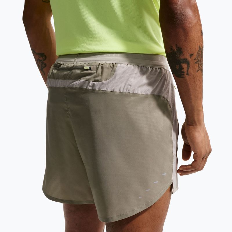 Мъжки шорти за бягане Nike Stride Dri-Fit Brief-Lined 5" light army/spruce fog 4