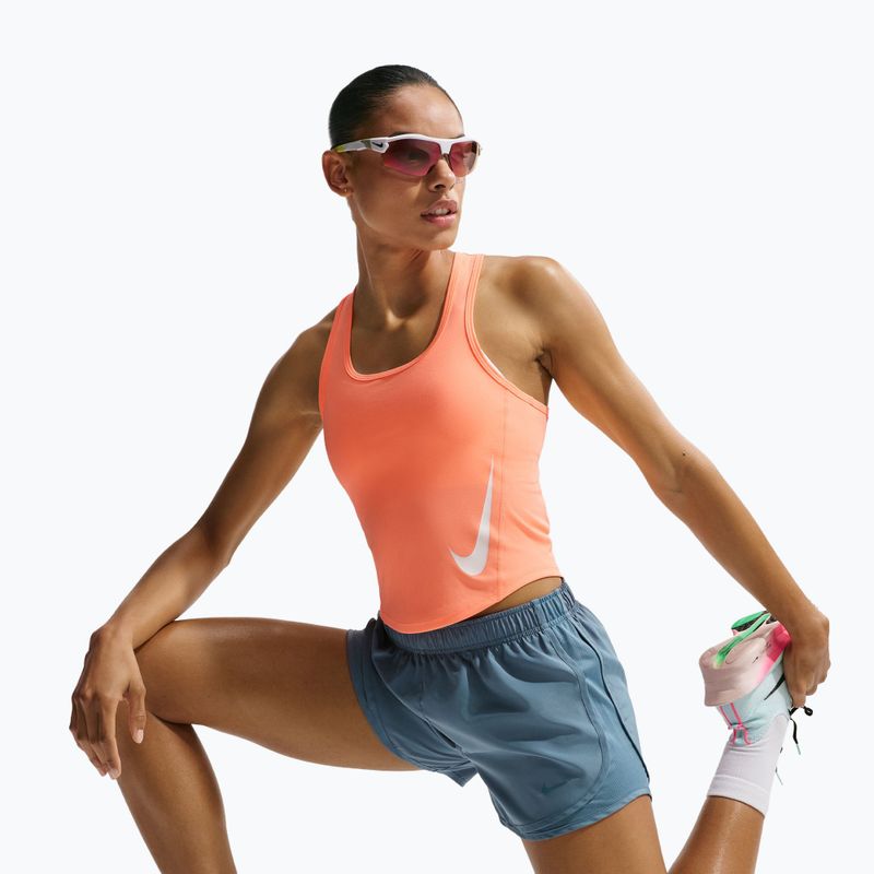 Дамска тениска за бягане Nike Swoosh Run Dri-Fit orange pulse/photon dust/white 4