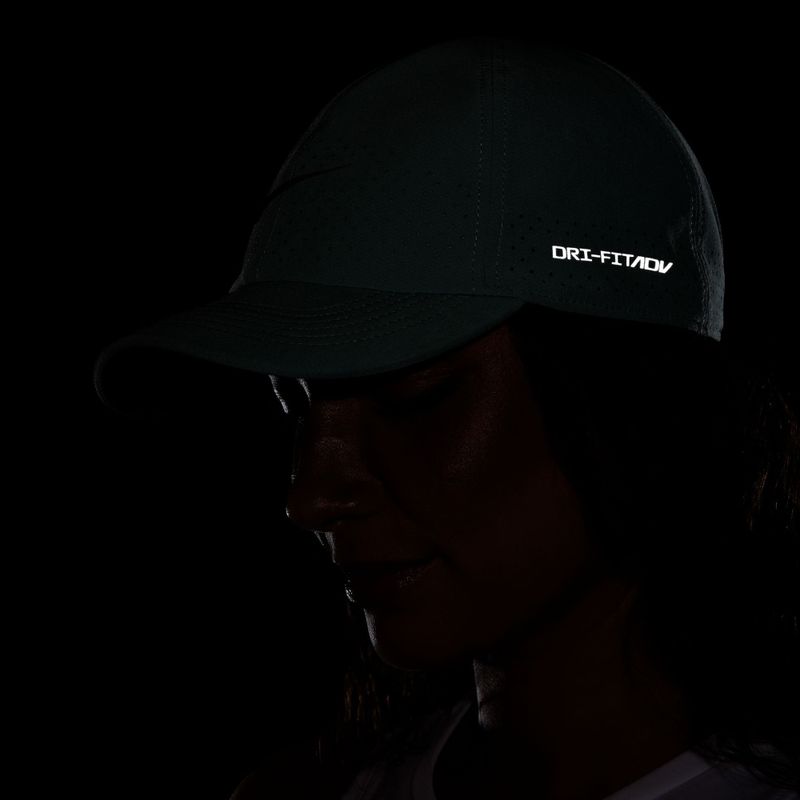 Шапка с козирка Nike Dri-Fit ADV Club steam/black 5