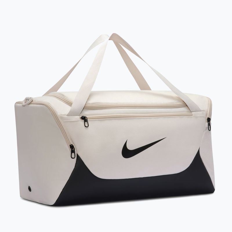 Чанта за тренировка/фитнес Nike Brasilia Duffel Small 40 l light bone/black/black 2
