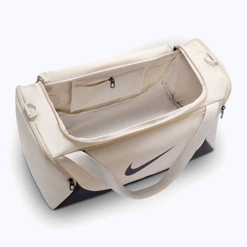 Чанта за тренировка/фитнес Nike Brasilia Duffel Small 40 l light bone/black/black 4