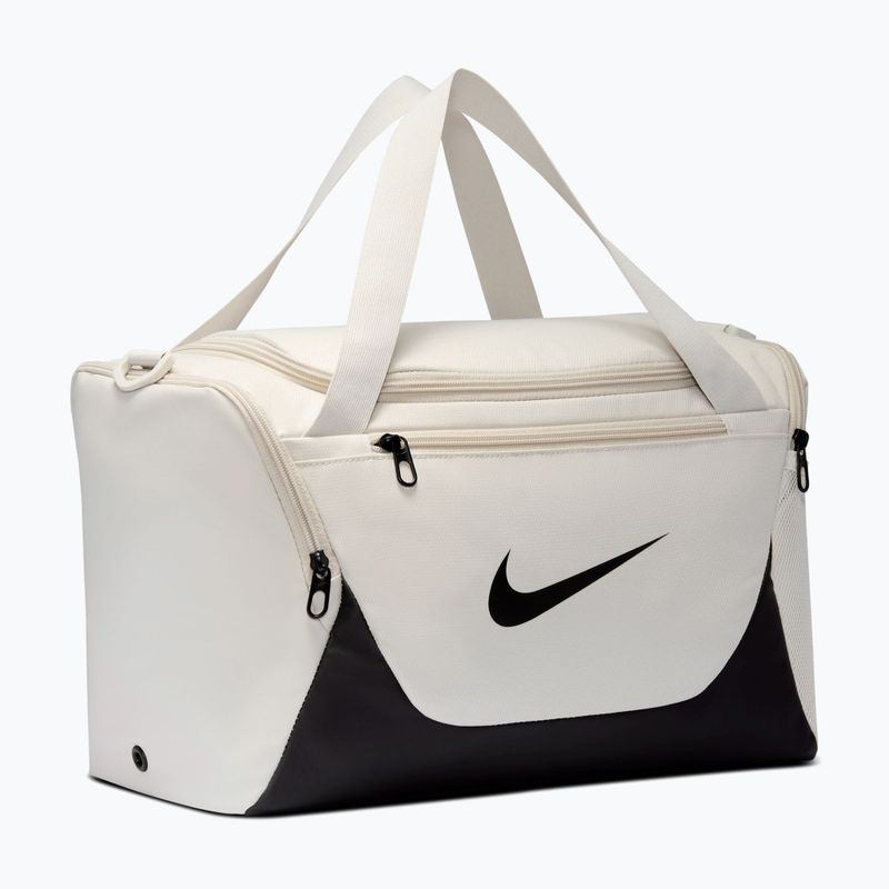 Чанта за тренировка/фитнес Nike Brasilia Duffel Extra Small 24 l light bone/black/black 2