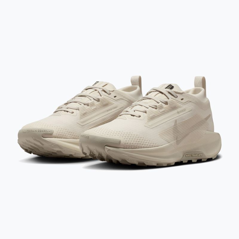 Дамски обувки за бягане Nike Pegasus Trail 5 GTX light orewood brown/safety orange/cream Ii 3