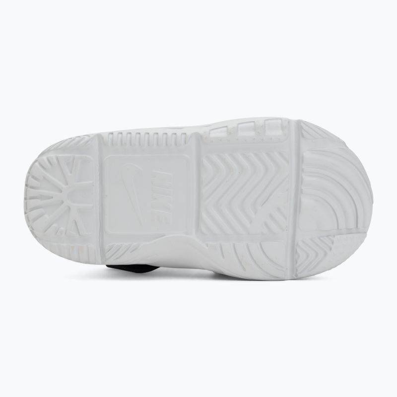 Детски обувки Nike Team Hustle D 12 white/black/clear emerald/topaz gold 4