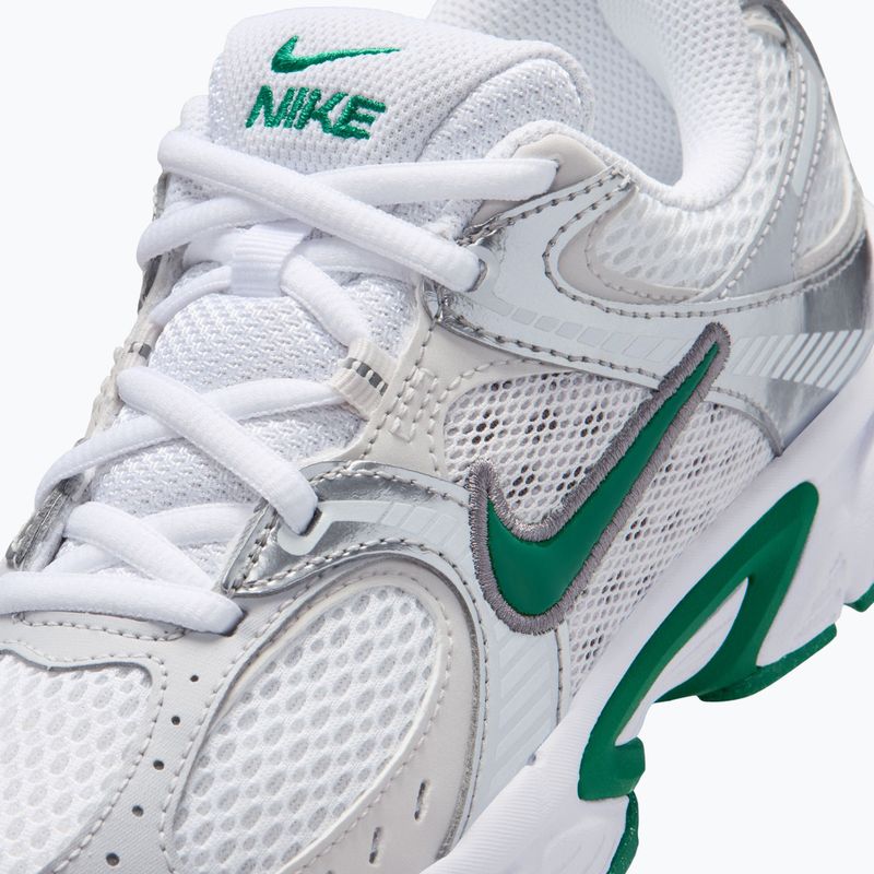 Обувки Nike V5 RNR whitevast grey/malachite 3