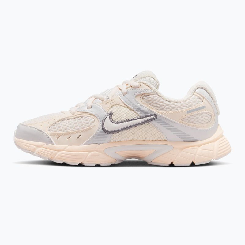 Обувки Nike V5 RNR chalk/sail/pencil point/chalk 2