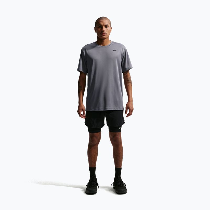 Мъжка тренировъчна тениска Nike Dri-FIT Training T-Shirt smoke grey/black 2