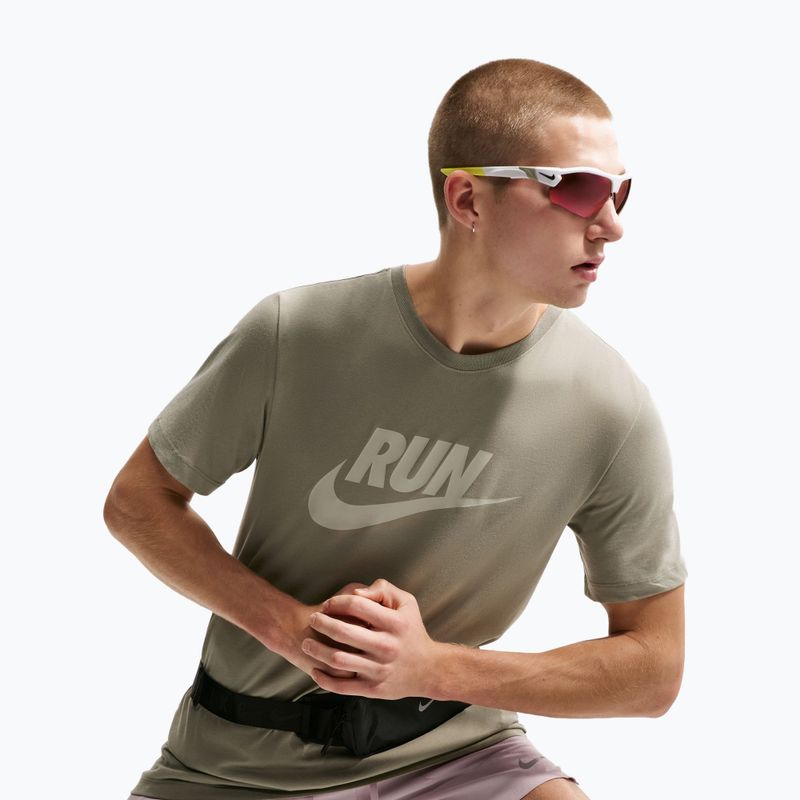 Мъжка тениска за бягане Nike Dri-Fit Running silver sage/spruce fog 6