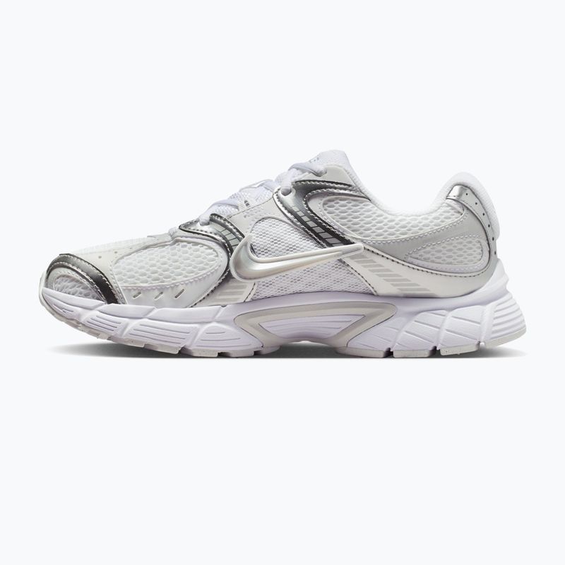 Дамски обувки Nike V5 RNR white/metallic platinum/metallic silver 2