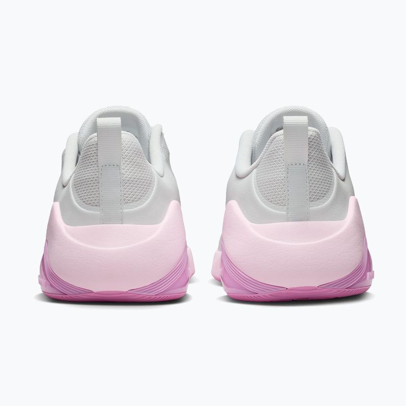 Дамски обувки за тренировка Nike Bella 7 photon dust/light magenta/pink foam 4