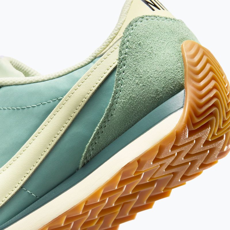 Дамски обувки Nike Pacific steam/mineral slate/coconut milk 4