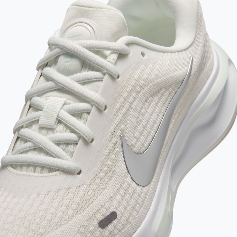 Дамски обувки за бягане Nike Journey Run summit white/metallic silver 3