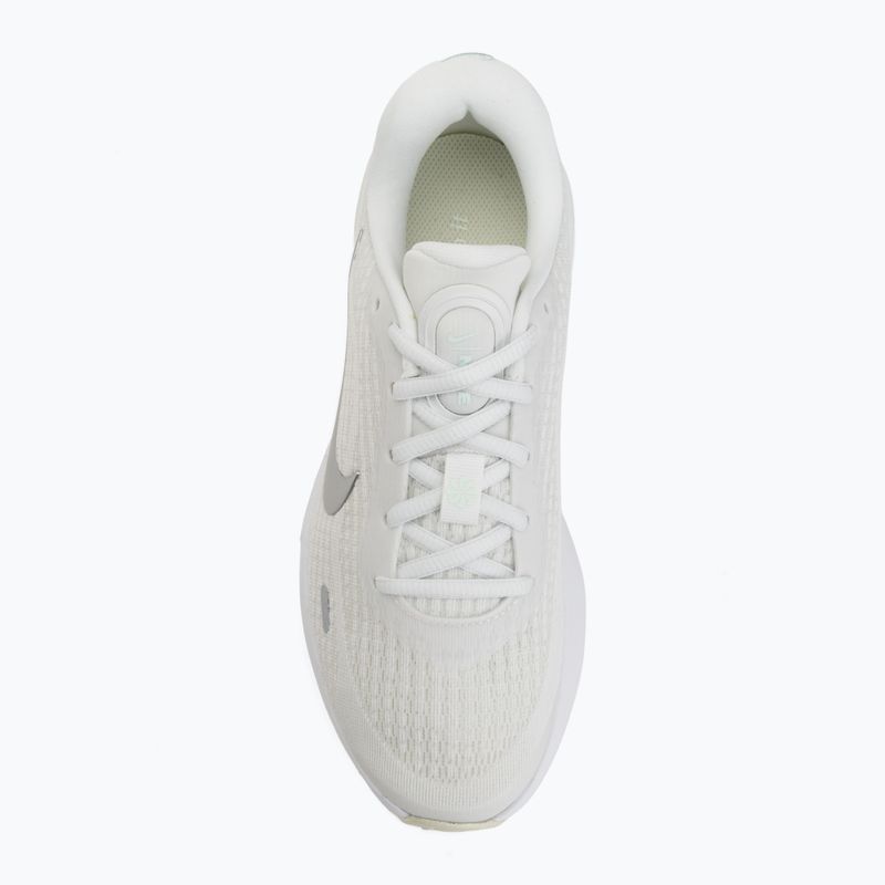 Дамски обувки за бягане Nike Journey Run summit white/metallic silver 5