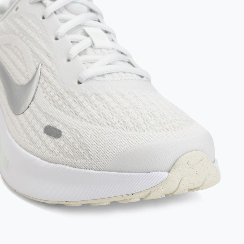 Дамски обувки за бягане Nike Journey Run summit white/metallic silver 7