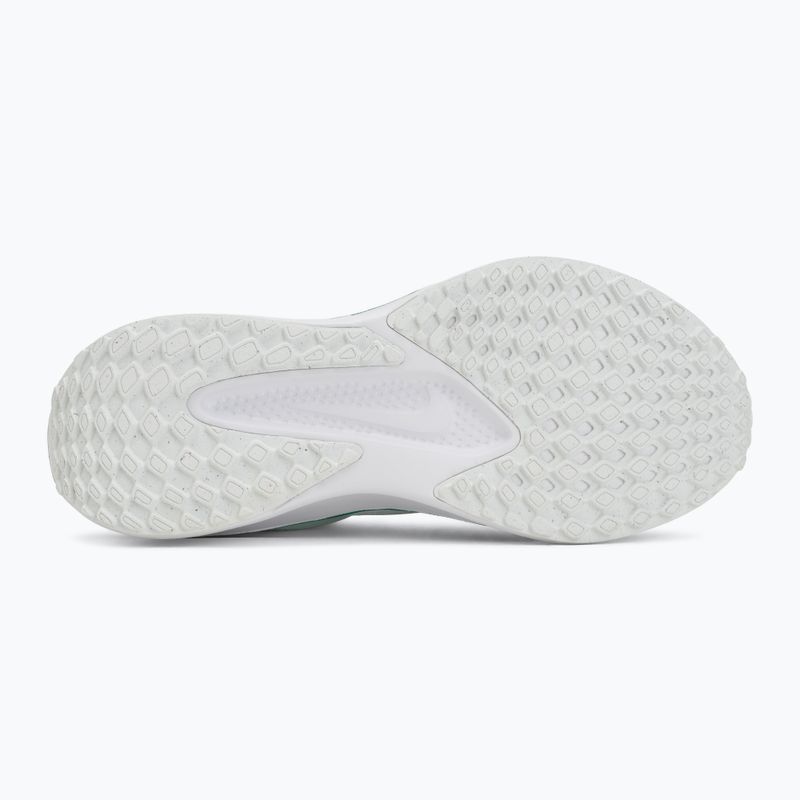 Дамски обувки за бягане Nike Quest 6 barely green/white/metallic silver 4