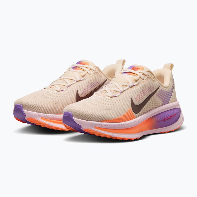 Дамски обувки за бягане Nike Vomero 18 chalk/pink foam/bright violet/tattoo 3